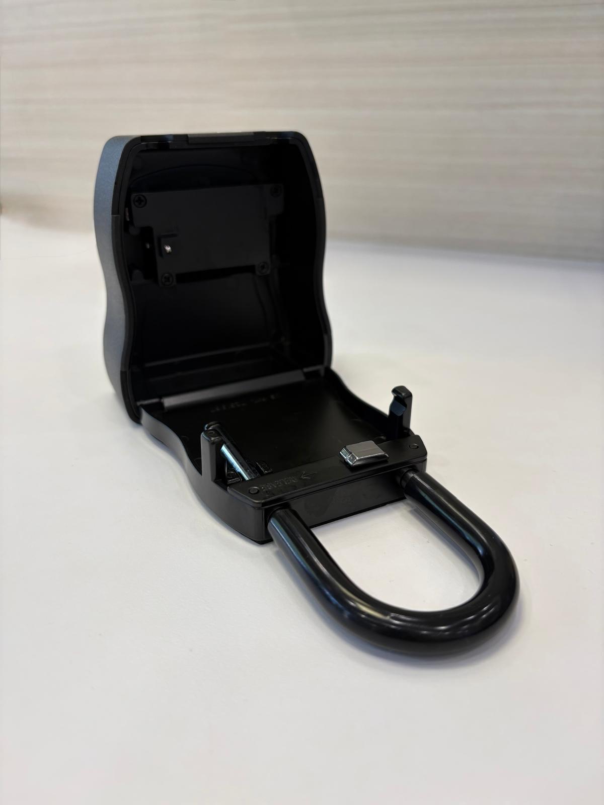 Century 21 Percy Fulton Lockbox